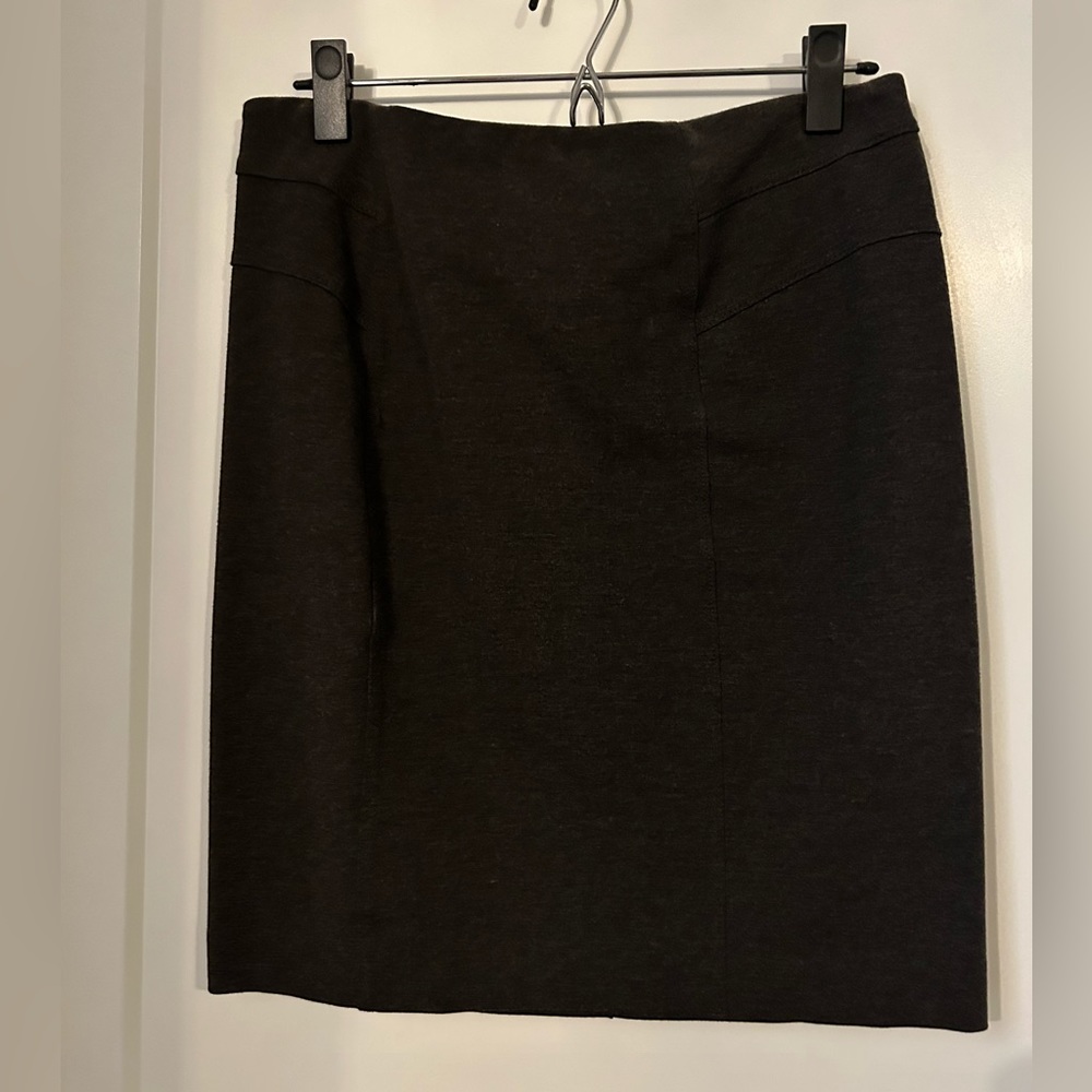 New York & Co. Fitted Stretch Business Style Skirt Sz 8